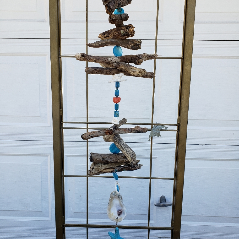 Starfish driftwood garland